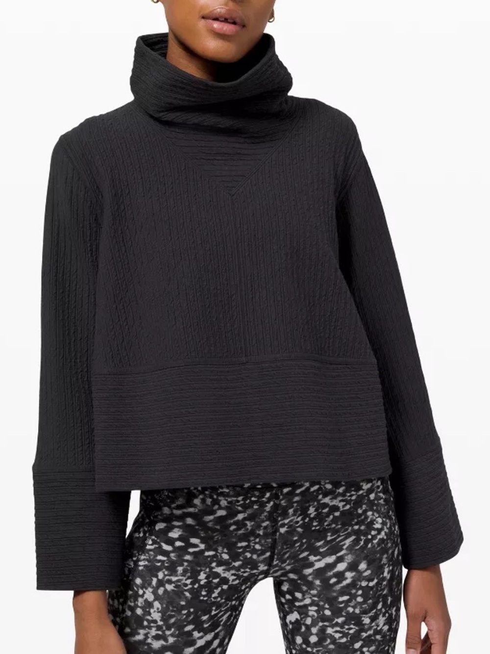 Lululemon Retreat Yourself Pullover Black Textured Mock Neck Sweater XS/Small